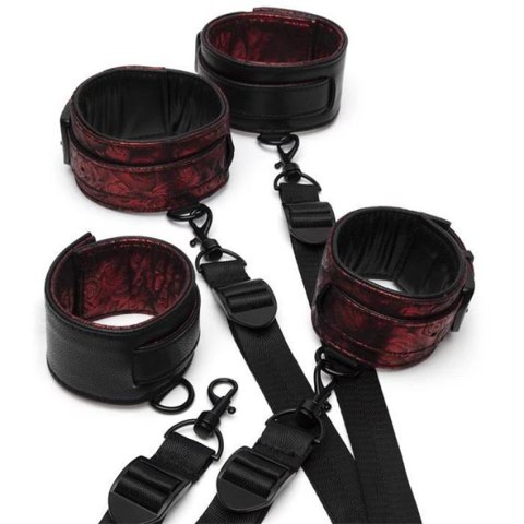 Zestaw do krępowania - Fifty Shades of Grey Sweet Anticipation Under Mattress Restraint Set